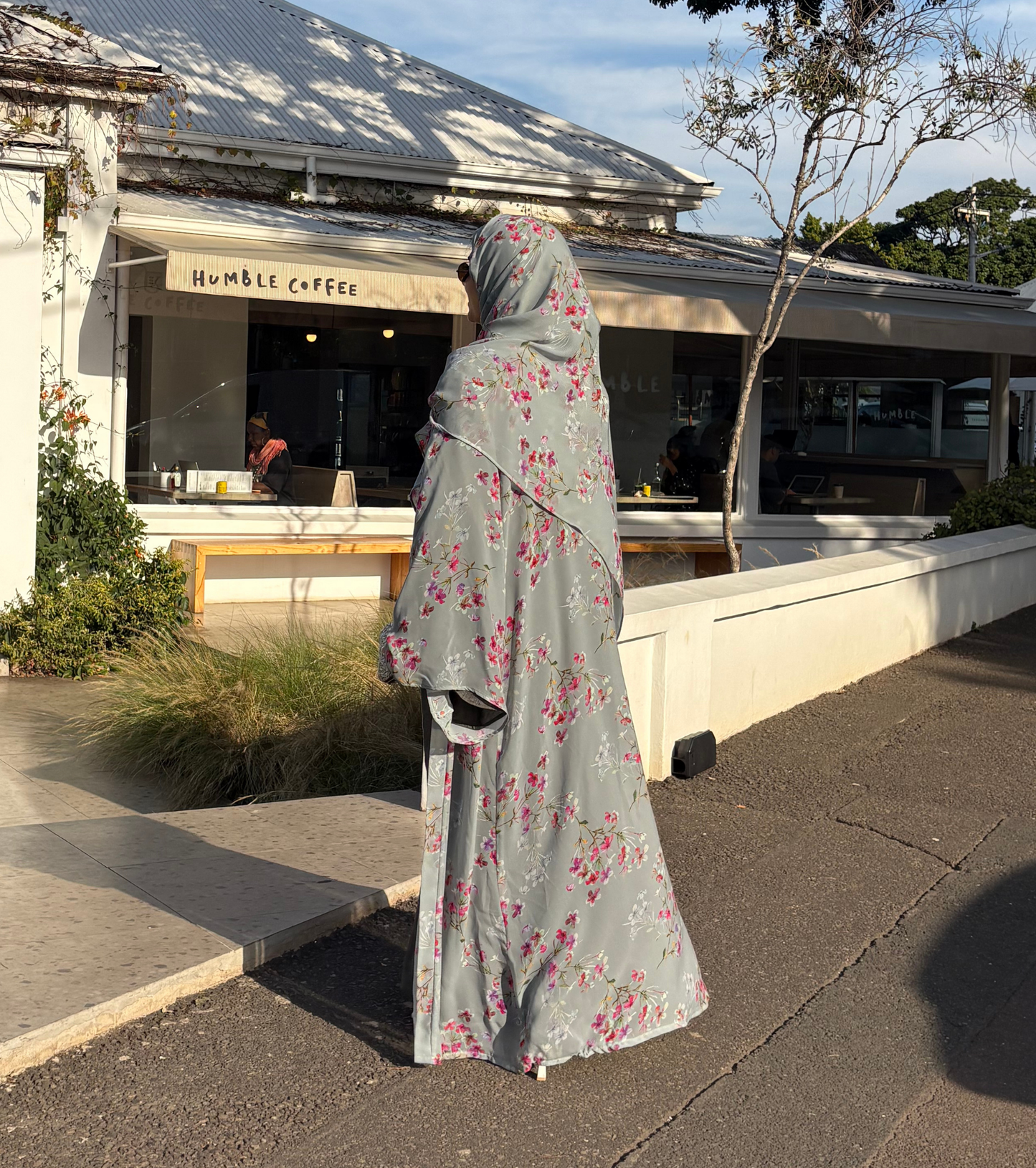 Zahri Abaya